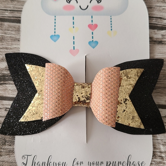 Accessories - Hair bow